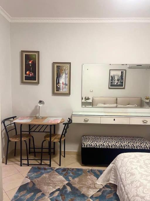 Nice Central Apartment In Tirana City Kültér fotó